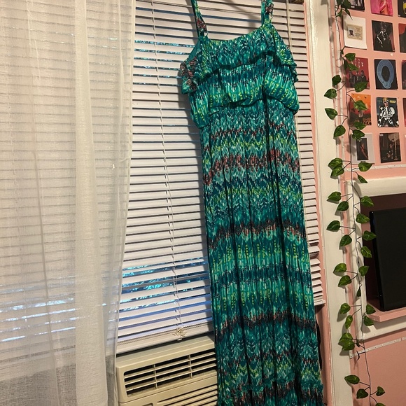 Lily Rose - Picture 4 of 4